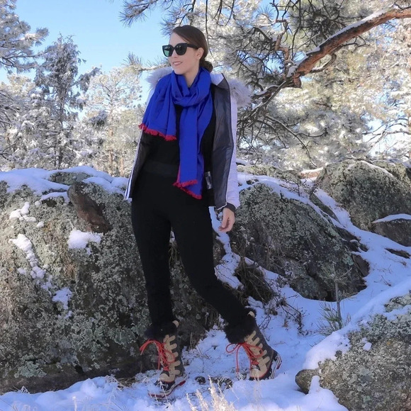 Wrap scarf - Picture 5 of 11